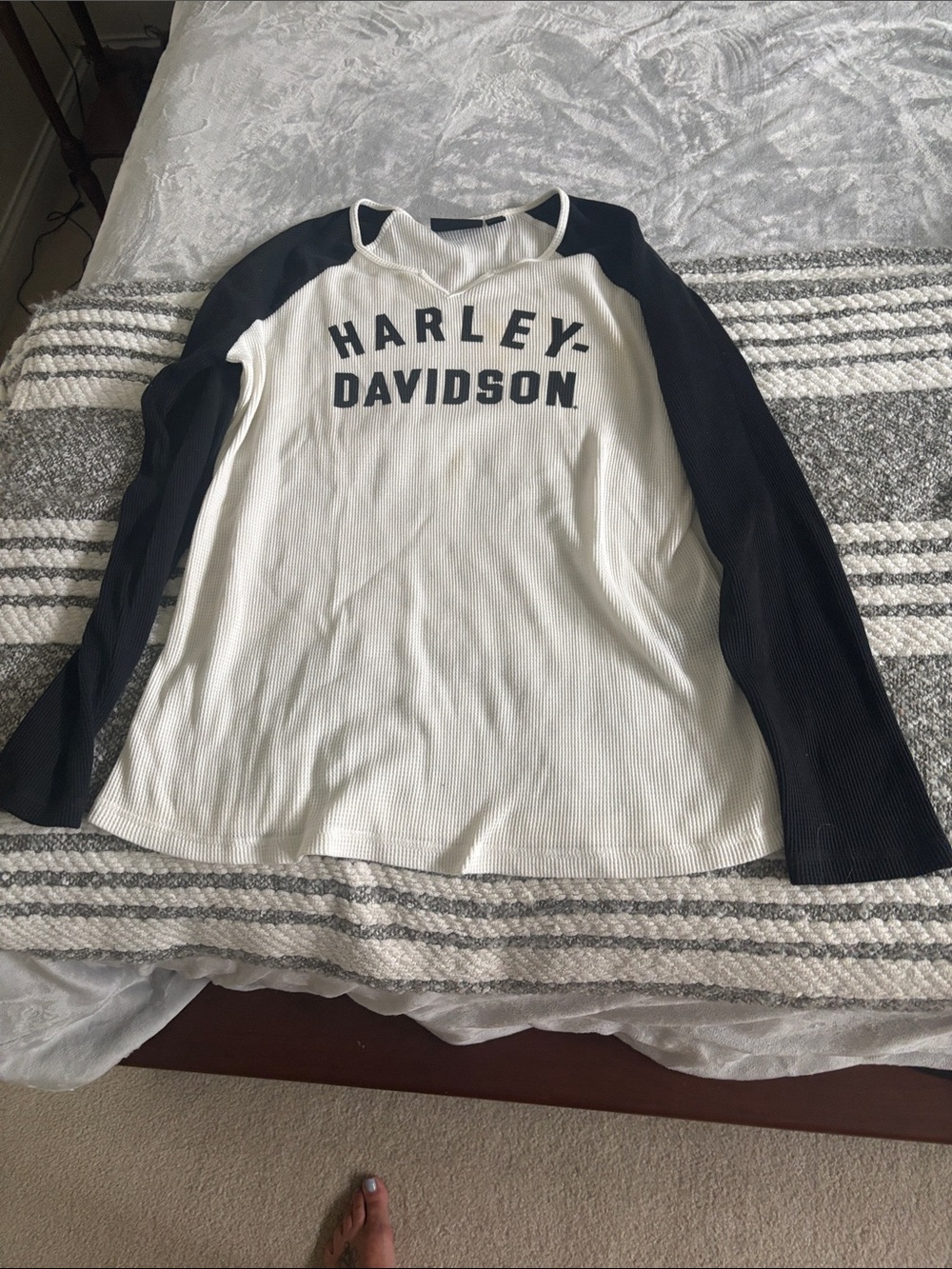 Harley-Davidson women’s White and Black Raglan Long Sleeve Thermal